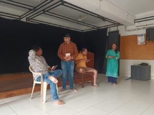 Read more about the article शोषितांच्या नाटकाची चळवळ फुलू लागली